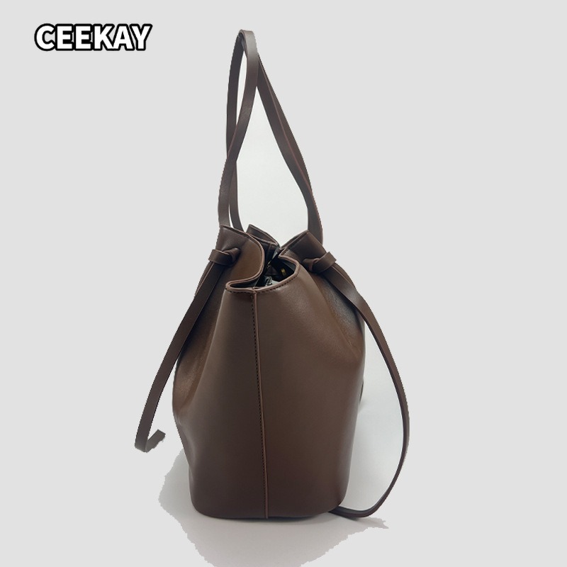 Tas Bahu Wanita Model Trapeze  - Women'S Tote Bags Designer ulasan dan harga