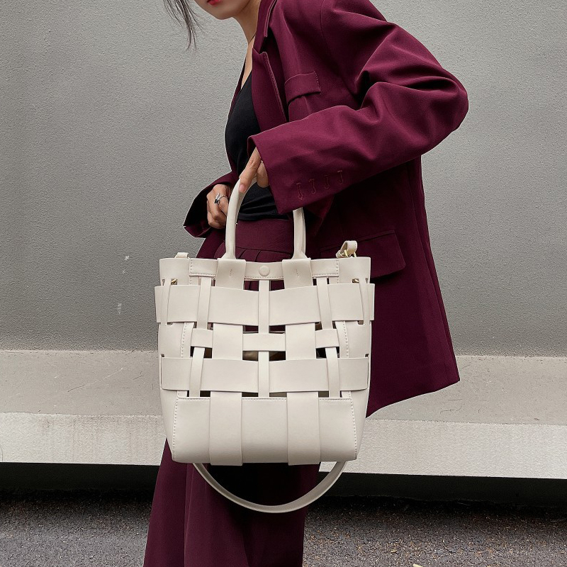 Tas Tote Kulit Asli Inisial Ku - Women Bags On Sale ulasan dan harga