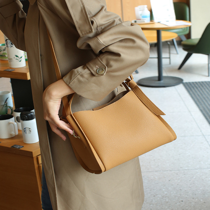 Tas Selempang Wanita Model Buc - Women Hand Bags Sale ulasan dan harga